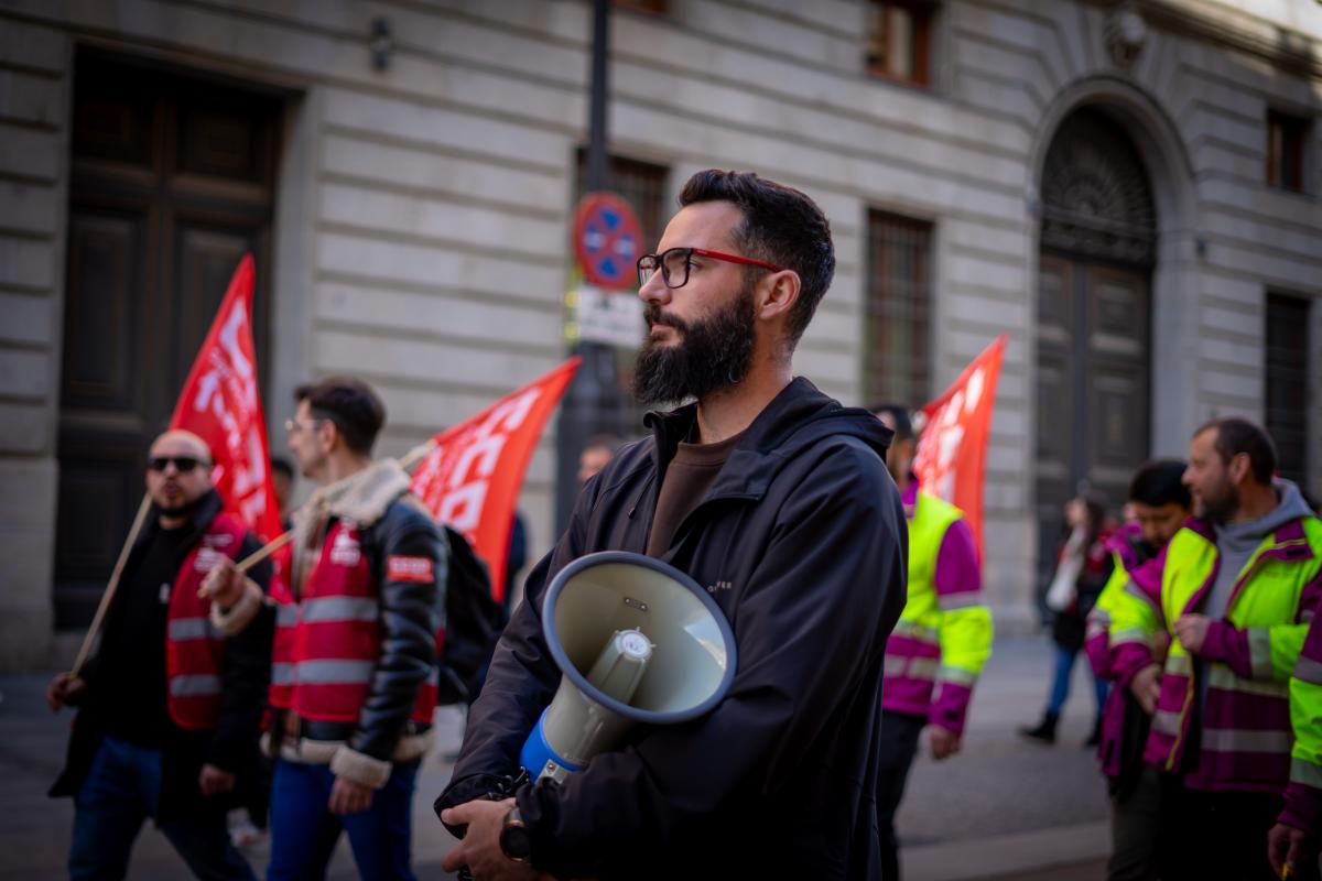 CCOO se manifiesta para que la dirección de la Fábrica Nacional de Moneda y Timbre cumpla lo firmado