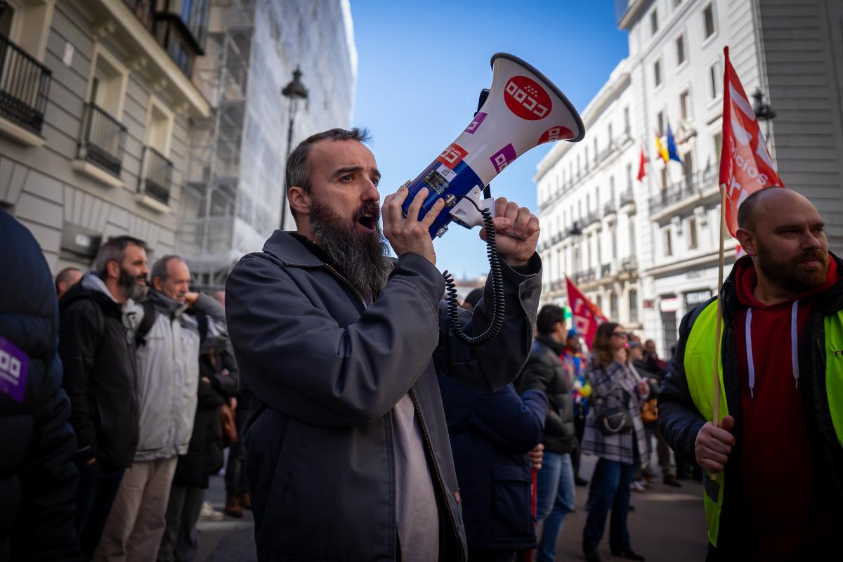 CCOO se manifiesta para que la dirección de la Fábrica Nacional de Moneda y Timbre cumpla lo firmado